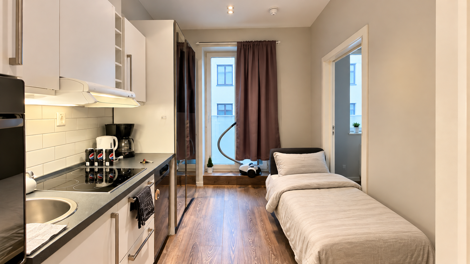 Copenhagen apartment: kitchenette and sleeping area